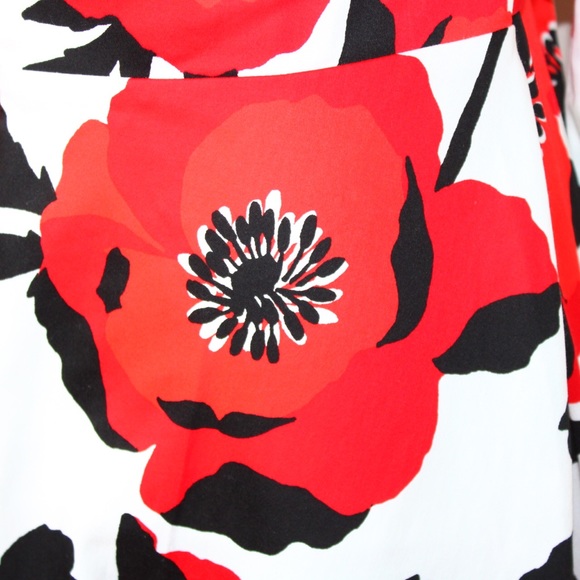 London Times Surplus Fit-N-Flare Floral Midi Dress - Picture 9 of 11